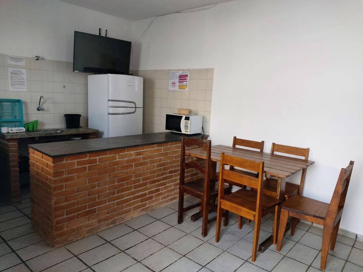 우바투바 0005.02 - Maranduba - Chale - 1 Dorm - 6 Pess - 3 Quadras Do Mar - Piscina Coletiva - Wifi - Ar Condicionado 빌라 외부 사진